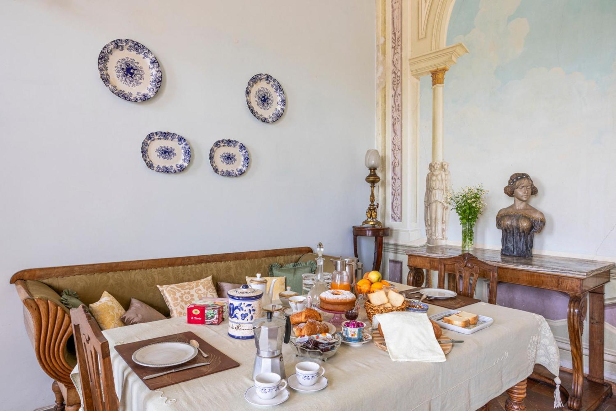 B&B In An 1800S Frescoed Villa With Panoramic Solarium And Historic Park - Villa Mastrangelo Colli del Tronto Luaran gambar